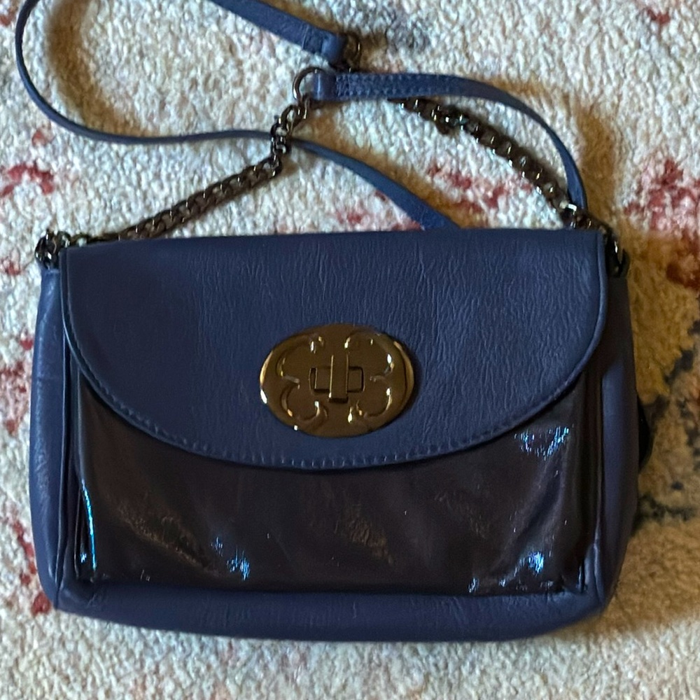 Emma Fox shoulder/clutch handbag Navy leather gold colored chain&leather strap
